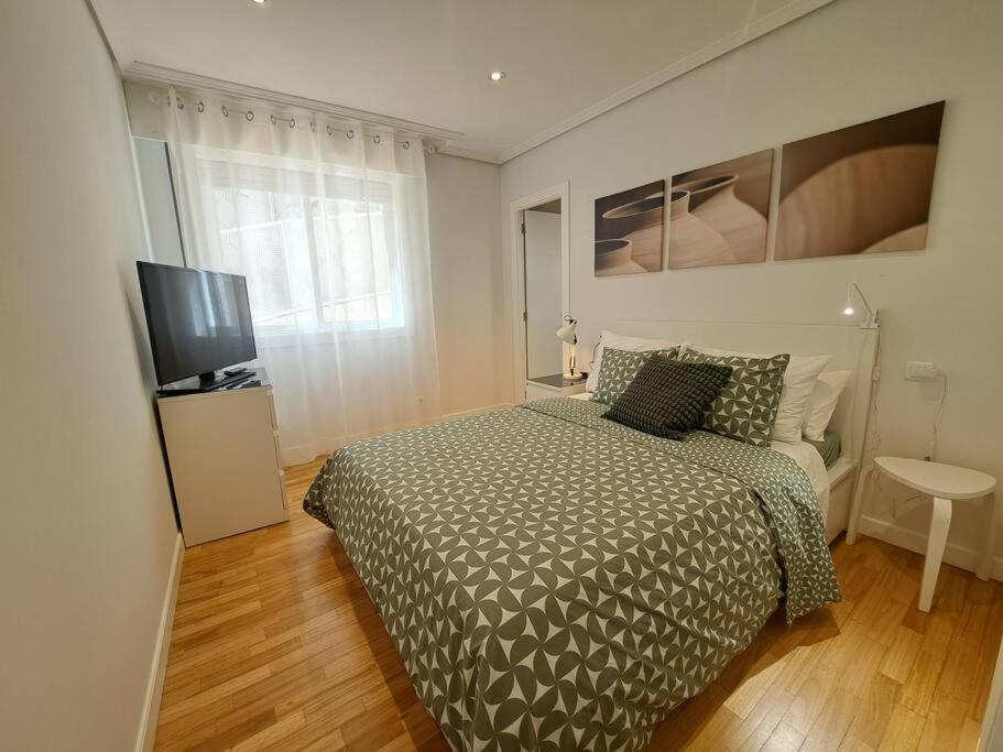 Ferienwohnung Panxon, A Unos Metros De La Playa. Nigrán Exterior foto